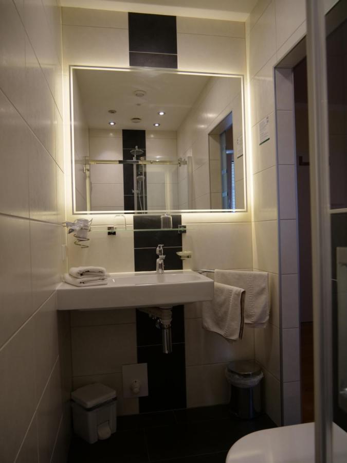 Lugerfarm Hotel เมลค์ ภายนอก รูปภาพ